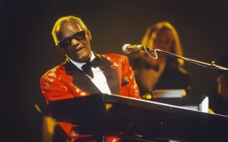 Ray Dalio's Bitcoin Bet: What's Really Going On?