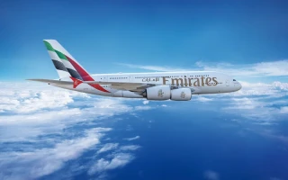 Emirates Airlines: Booking, Flight Status, and the Brutal Truth About First Class