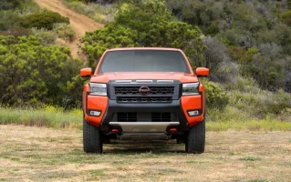 Frontier Airlines' Route Cuts: What's Happening and What's Next?