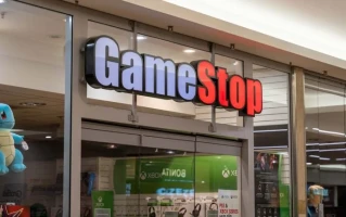 GameStop (GME) Stock Analysis: What the Warrants Signal vs. the Reddit Hype