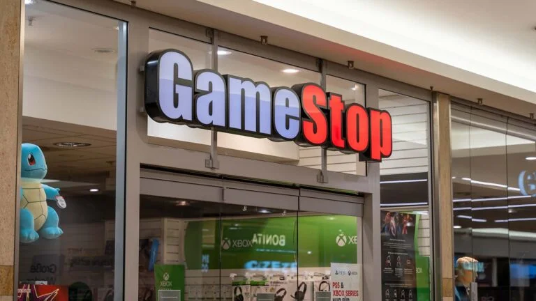 GameStop (GME) Stock Analysis: What the Warrants Signal vs. the Reddit Hype-第1张图片-Market Pulse